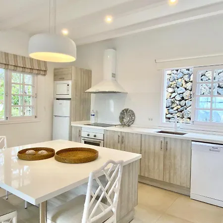 Casa Boticaria, Bonito Paraiso Privado Con Jardin Y Jacuzzi. Villa La Orotava